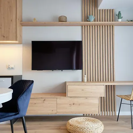 Nad Rzeką 73, Rynek 500 M Apartament Wrocław