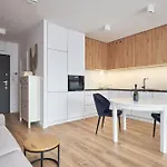 Апартаменты Nad Rzeka 73, Rynek 500 M *