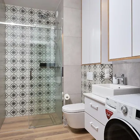 Nad Rzeka 73, Rynek 500 M Breslau