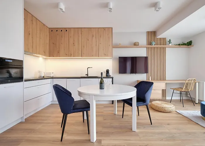 Nad Rzeka 73, Rynek 500 M * Вроцлав